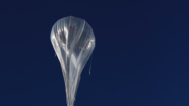 Felix Space Capsule descends.jpg